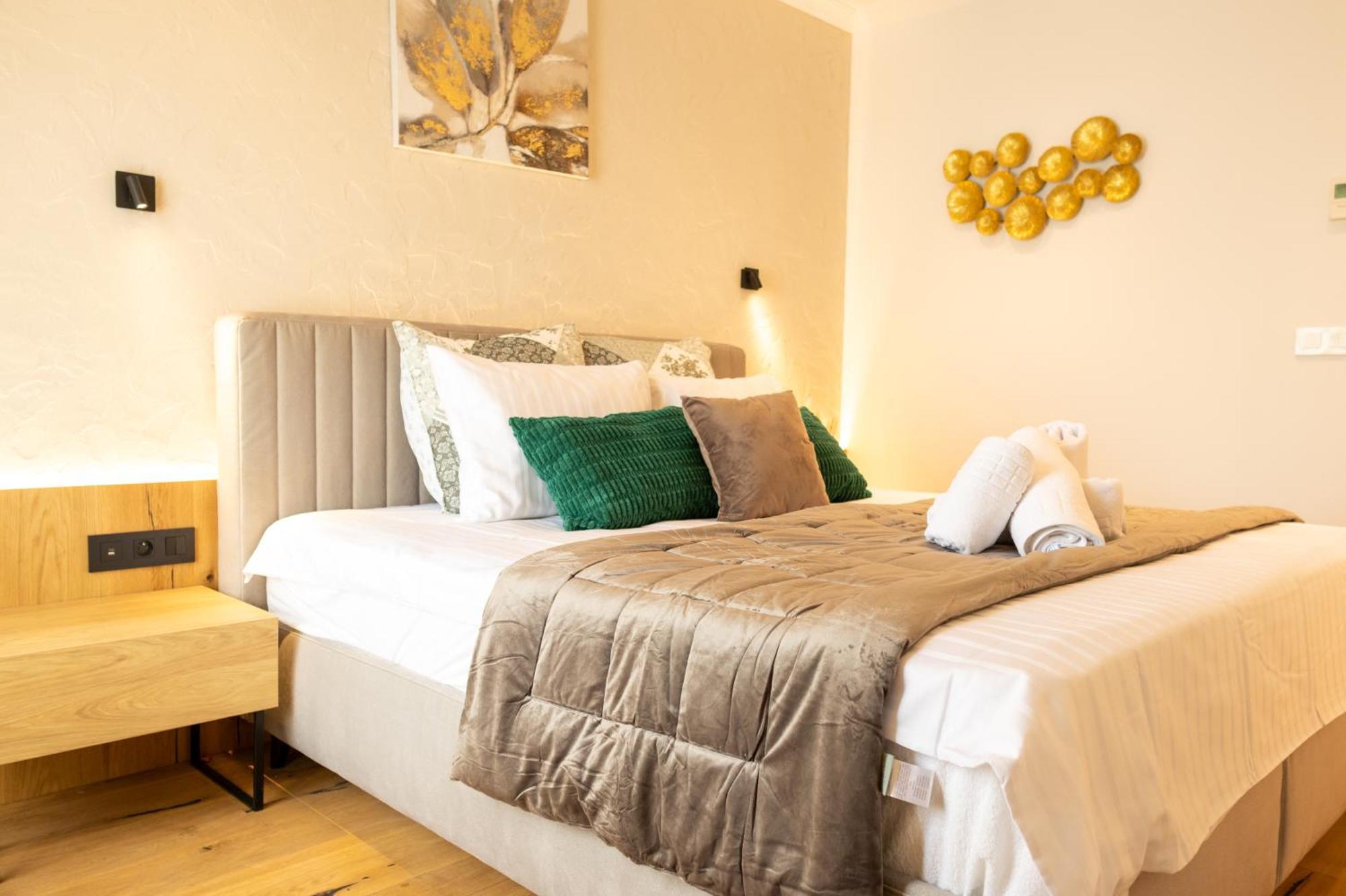 Hotel Particulier Adult Only Les Reveries Du Clos Spa Degustation Et Diner Sur Reservation Pommard Luaran gambar